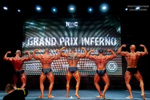 CLASSIC PHYSIQUE +178